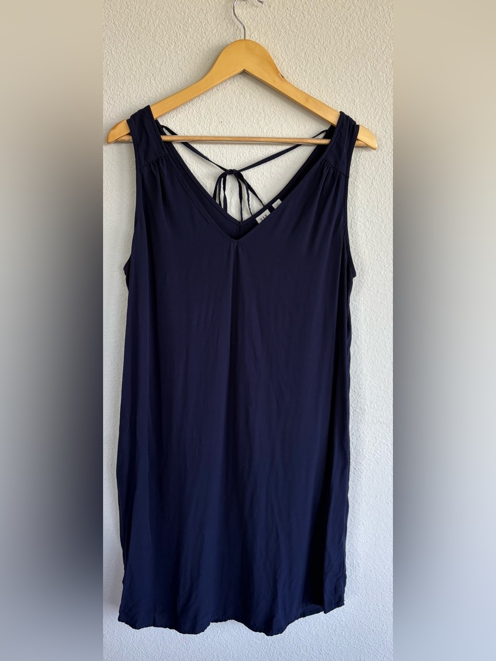 GAP Navy Maxi Dress with V-Neck and Back Tie size M